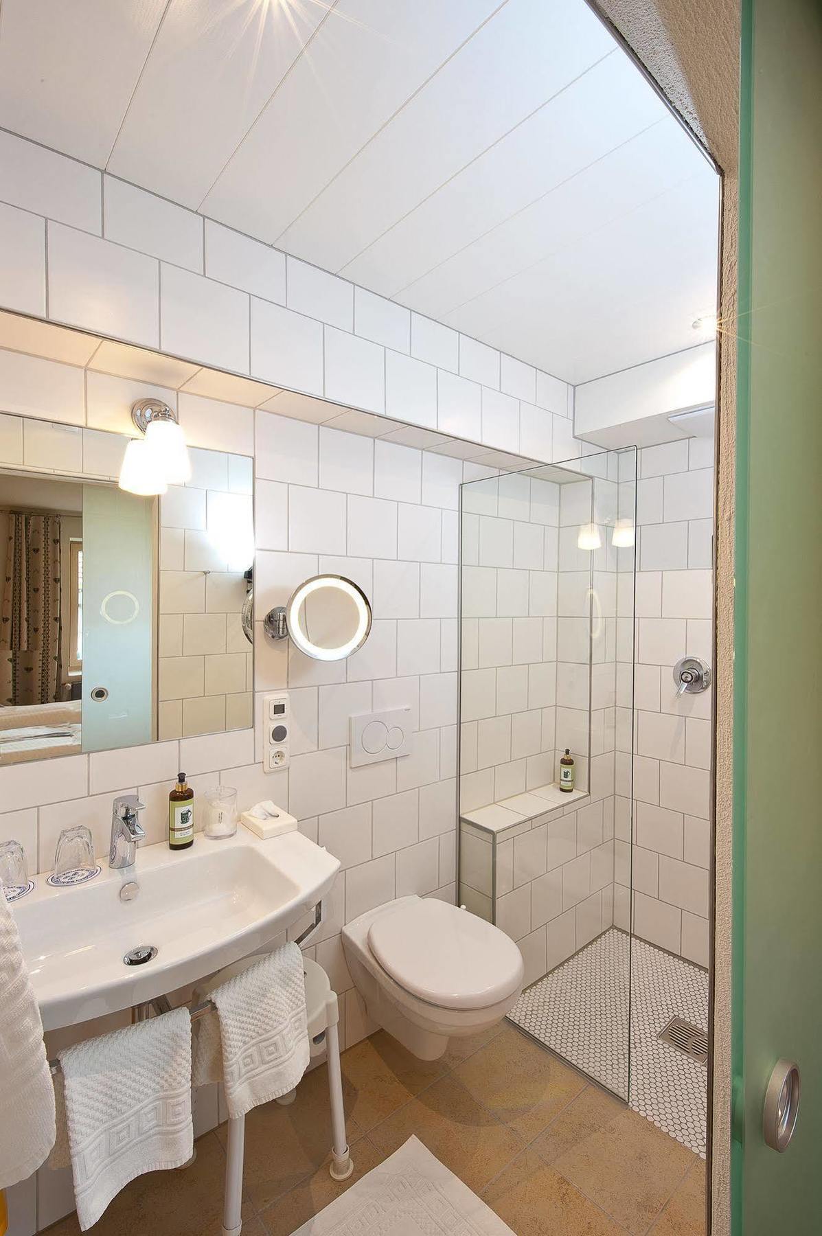 Hotel & Brauereigasthof Drei Kronen Memmelsdorf Bagian luar foto